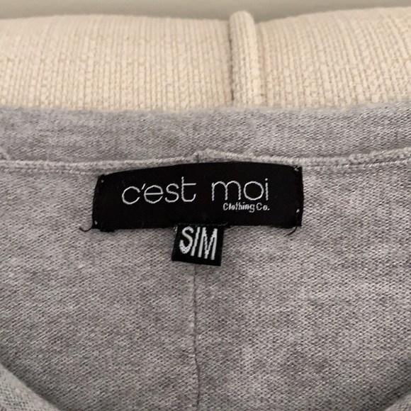 C’est Moi grey sweater - Picture 2 of 3
